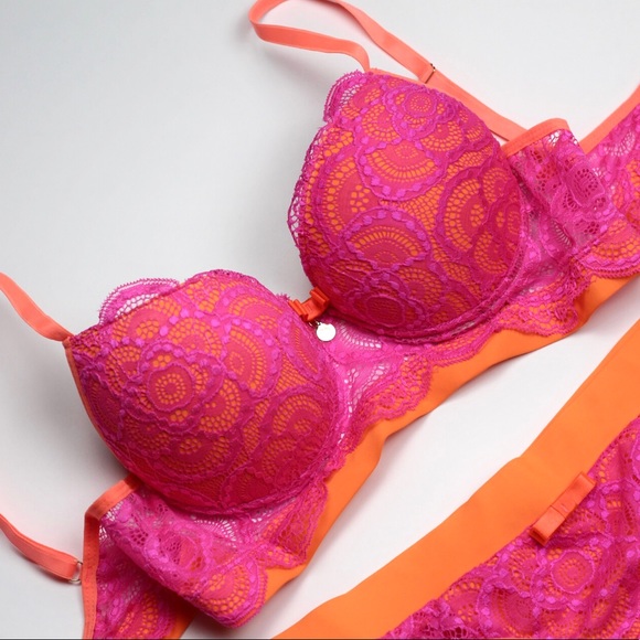 Neon lace push-up bra & thong panty - 2 piece set - Picture 6 of 15